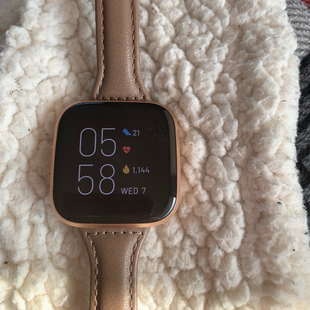 Fitbit versa 2